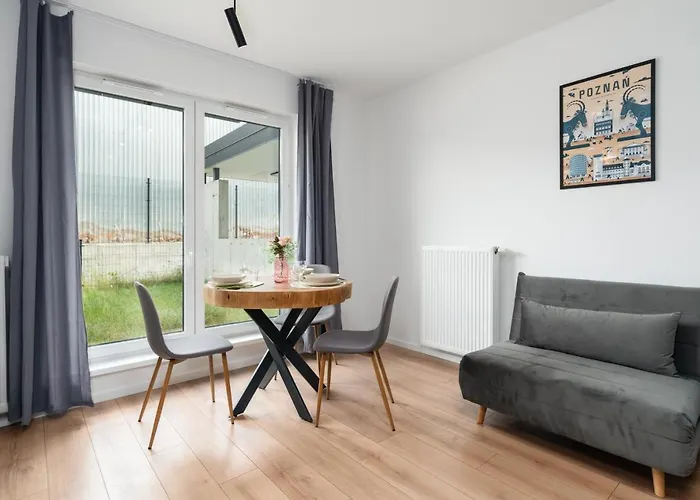 Apartamento With Garden Dmowskiego 81 By Renters *